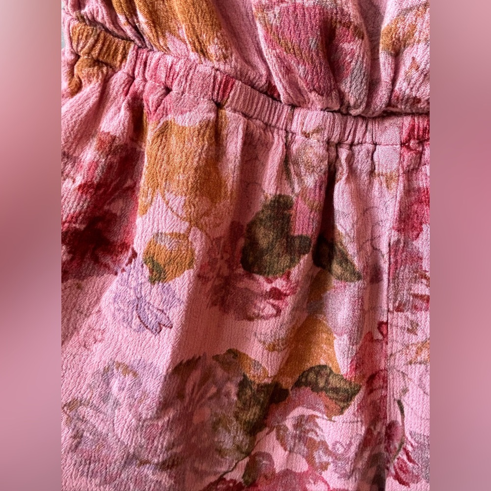 Pink Floral Ruffled Romper for Spring - Picture 3 of 7
